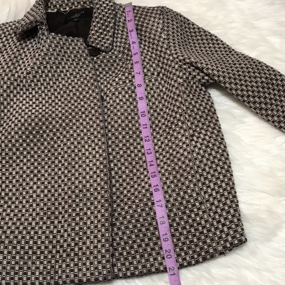 Talbots Wool Blend Cropped Blazer 6P - Picture 4 of 12